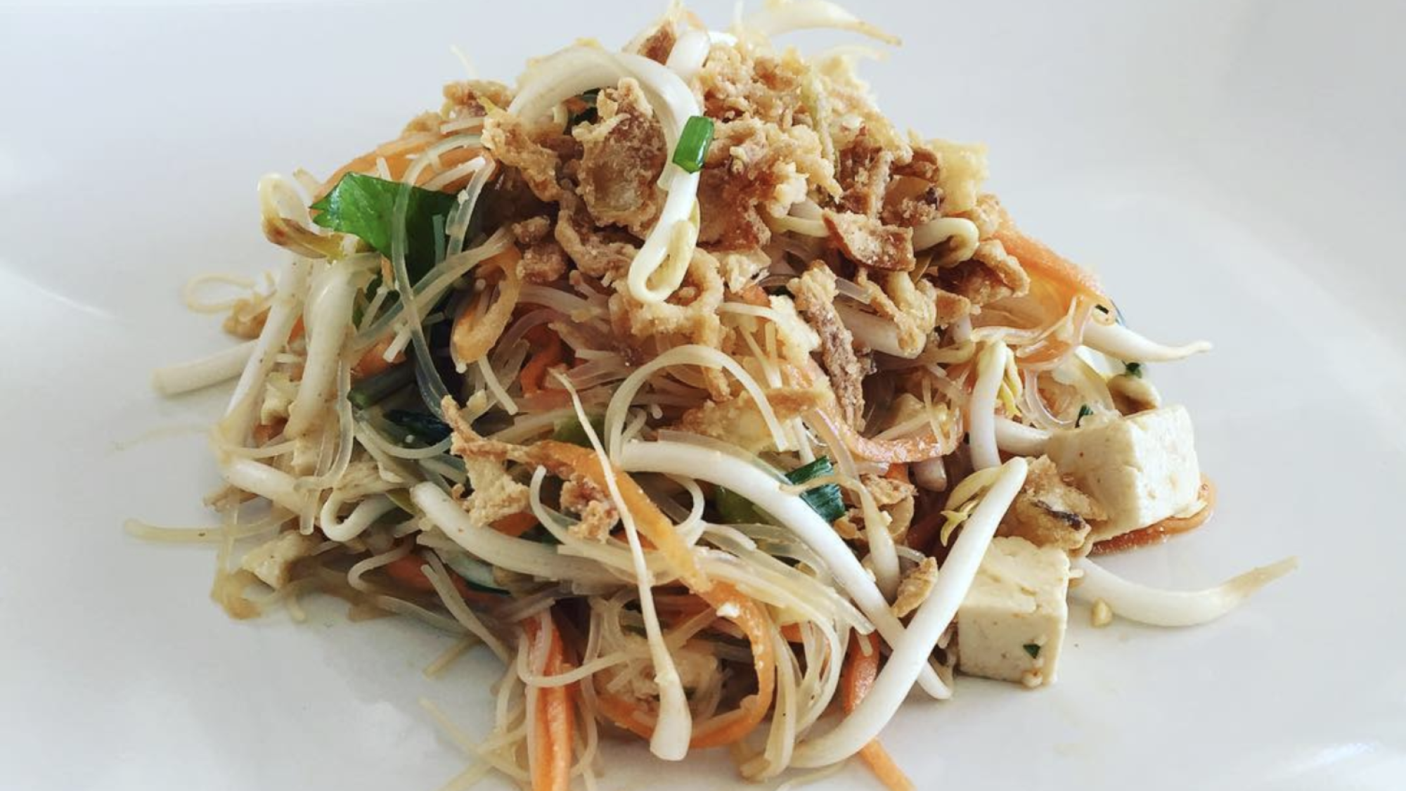 vegan Vietnamese noodle salad recipe