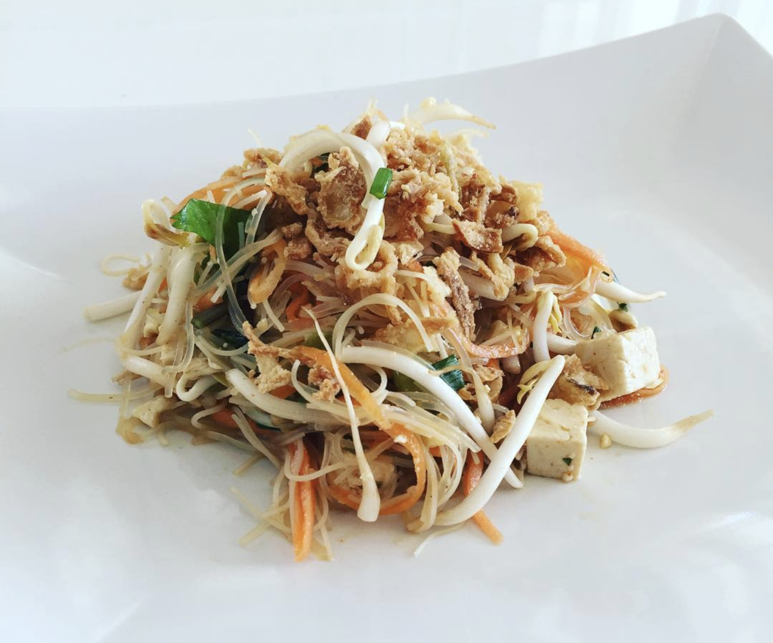 vegan Vietnamese noodle salad recipe